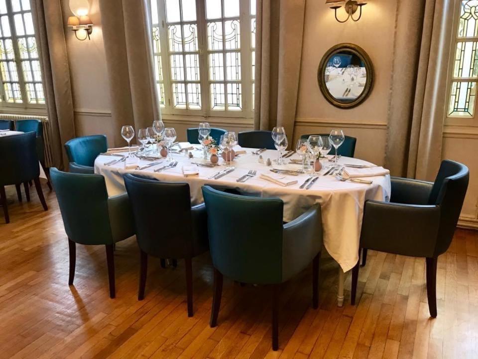 Le Cheval Blanc Otel Jargeau Dış mekan fotoğraf